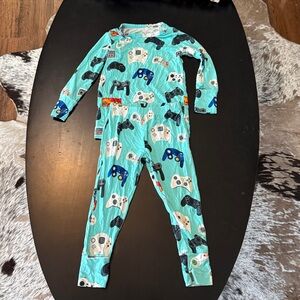 Posh peanut Kids' Video Game Print Pajama Set